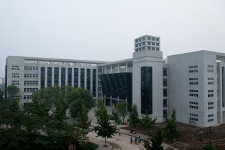 教学楼.jpg