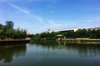 龙湖